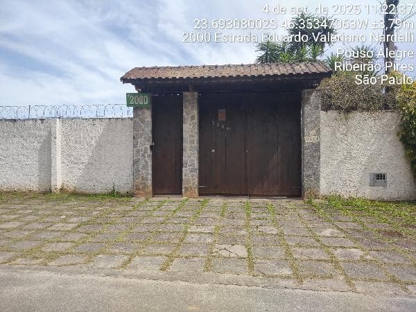 Oportunidade valiosa — Casa no Ouro Fino Paulista, Ribeirao Pires - SP, Nº 2000, 5 quartos, 8 vagas, 500m² | Venda Direta Online