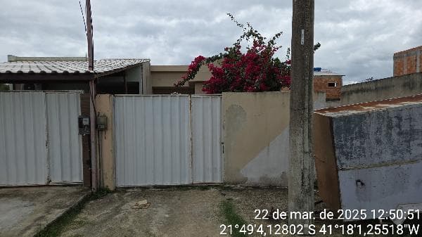 Imóvel em local estratégico — Casa no Campos dos Goytacaze, Campos dos Goytacazes - RJ, Nº 25, 2 quartos, 125m² | Venda Direta Online
