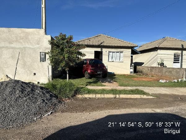 Imóvel com ótimo custo — Casa no Conjunto Habitacional Vereador Flav, Birigui - SP, Nº 1134, 2 quartos, 160m² | Venda Direta Online