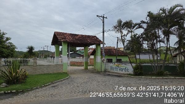 Oferta com vantagem — Casa no Badureco, Itaborai - RJ, Nº 15, 1 quarto, 1 vaga, 249,04m² | Venda Direta Online