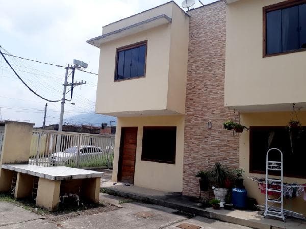 Imóvel em destaque — Casa no Cabucu, Nova Iguacu - RJ, Nº 396, 2 quartos, 1 vaga, 54,44m² | Venda Online