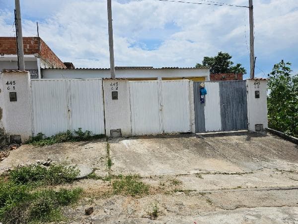 Excelente custo-benefício — Casa no Lagoinha, Nova Iguacu - RJ, Nº 445, 1 quarto, 1 vaga, 200m² | Venda Direta Online