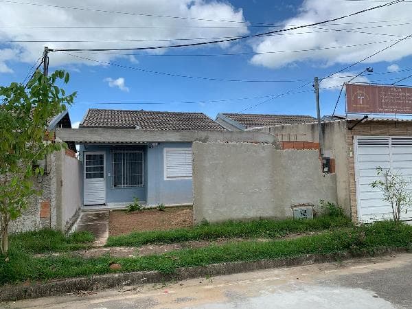 Imóvel bem posicionado — Casa no Parque Aurora, Campos dos Goytacazes - RJ, Nº 12, 140m² | Venda Direta Online