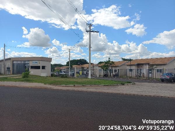 Imóvel com excelente proposta — Casa no Vila America, Votuporanga - SP, Nº 1553, 2 quartos, 138,32m² | Venda Direta Online