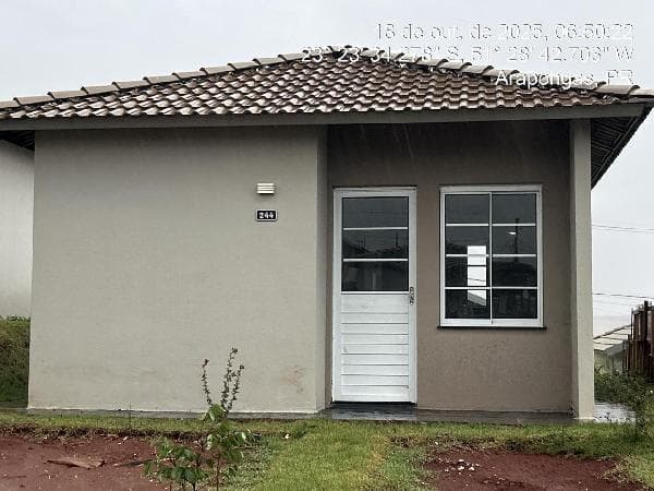 Imóvel com excelente proposta — Casa no Jardim Primavera, Arapongas - PR, Nº 244, 2 quartos, 1 vaga, 160m² | Venda Direta Online