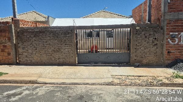 Imóvel para investir — Casa no Conjunto Habitacional Luana Ii, Aracatuba - SP, Nº 43, 2 quartos, 1 vaga, 160m² | Venda Direta Online
